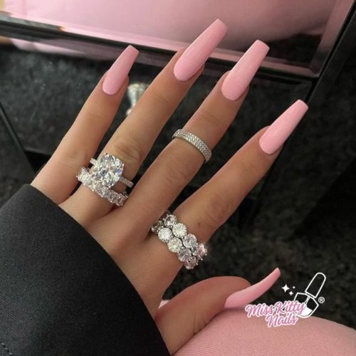 EssentialEve™ PERFECT PINK COFFIN NAILS